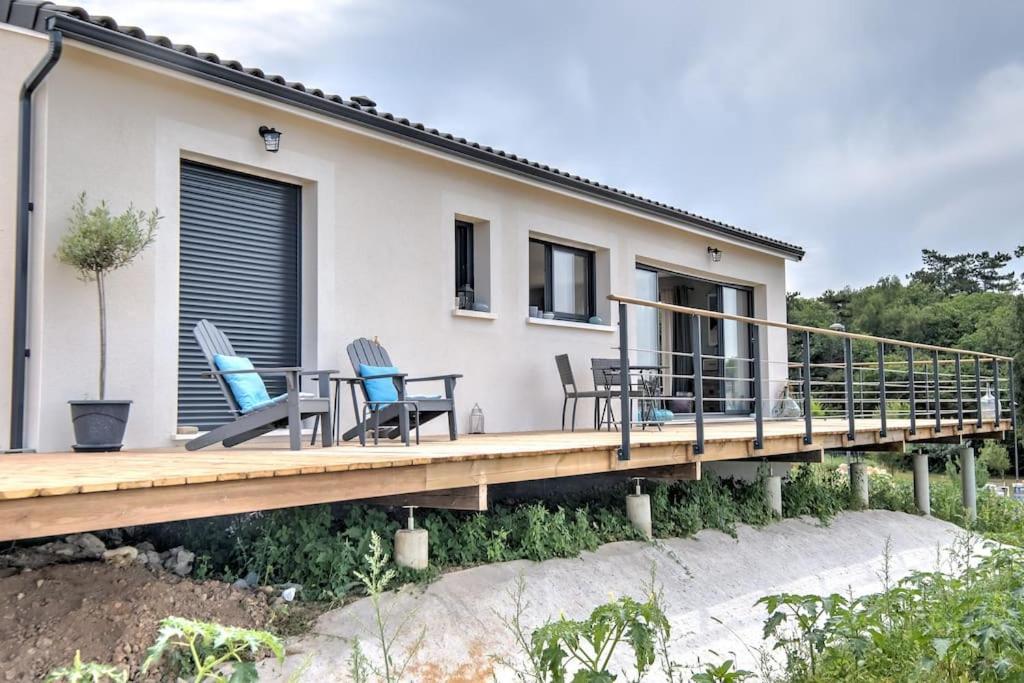 L'Elegante Confort, Clim & Vue Imprenable Bassillac Exterior foto