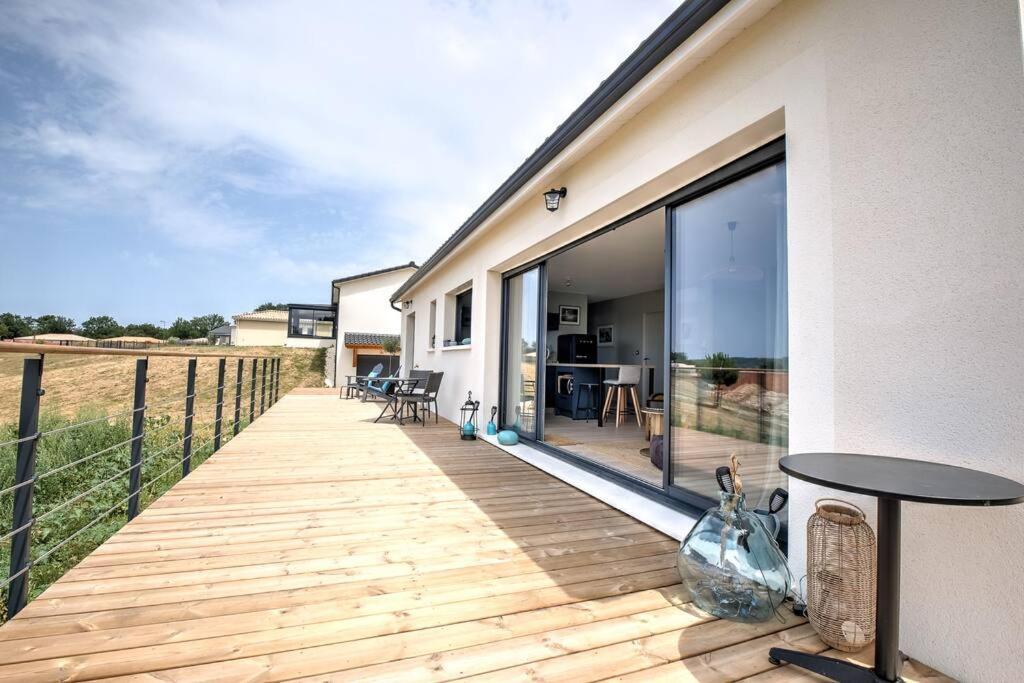 L'Elegante Confort, Clim & Vue Imprenable Bassillac Exterior foto