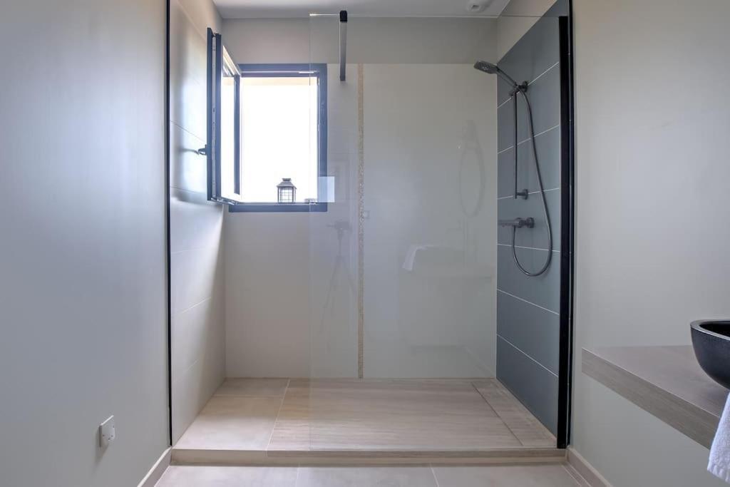 L'Elegante Confort, Clim & Vue Imprenable Bassillac Exterior foto